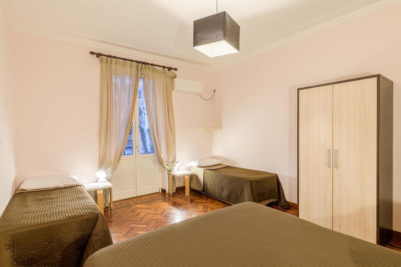 Interno6 Rom